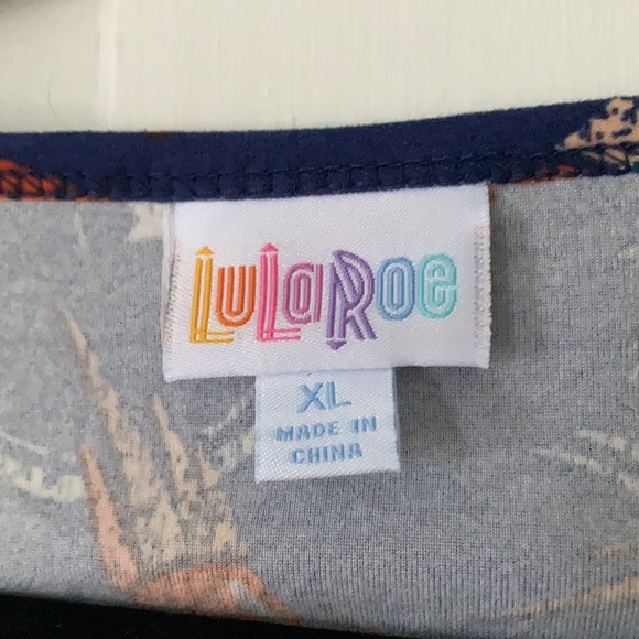 XL 4th of July LuLaRoe Irma Tunic - Picture 4 of 5